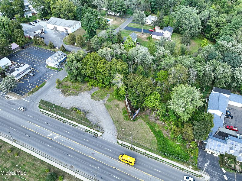 4th image of 2167 Central Avenue