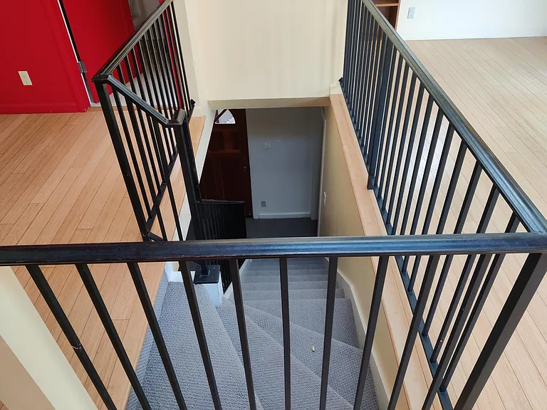Stairway between upper and lower floor