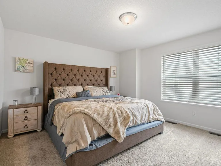 832 Roselyn Dr #831 — Photo 17