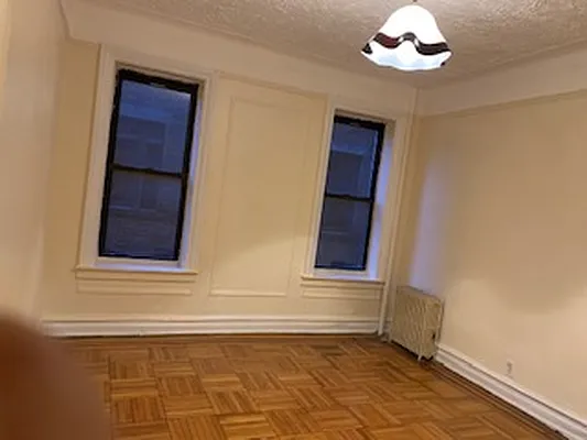 Rented by Camelot Realty Group | media 14