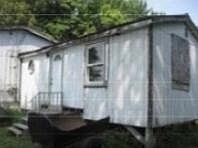3rd image of 401 Canaan Road