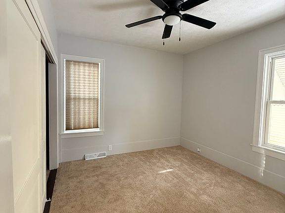 5th image of 1021 W 4th St #1019