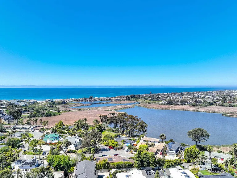 Elan Park Place Carlsbad — Photo 12