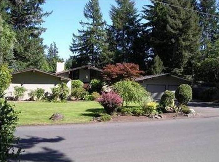 Beautiful NW Contemporary