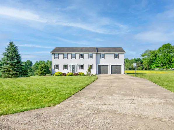 10250 Ella Ln, Pleasant Lake, MI 49272