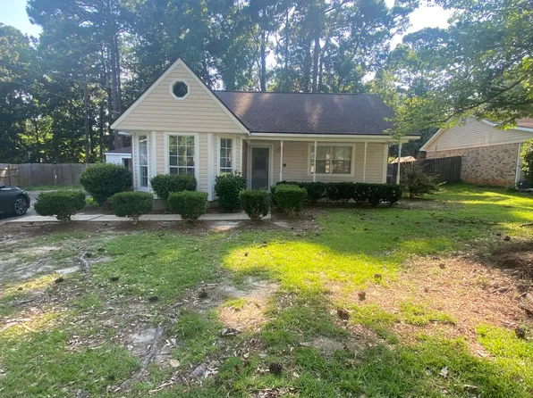 108 Lancaster Way, Daphne, AL 36526