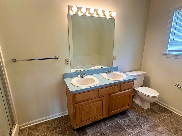 19 Black Oak Dr — Photo 25