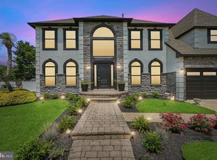 2206 Derby Dr, Cinnaminson, NJ 08077