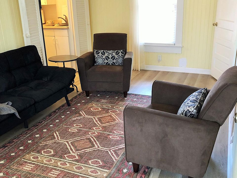 1st image of 615 Louden Ave
