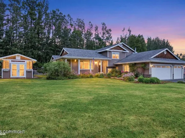 443 N Tiffany Dr, Palmer, AK 99645