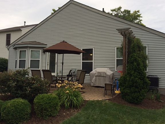 2nd image of 2333 Hobart Dr
