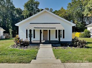 313 Bruce St, Mooresville, NC 28115