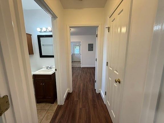 3rd image of 7439 Prytania St