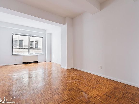 4th image of 45 Wall St APT 2614