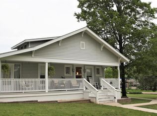 202 S Spring St, Steelville, MO 65565