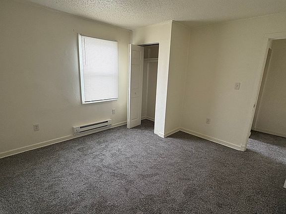 4th image of 45 Windwood Ct #E