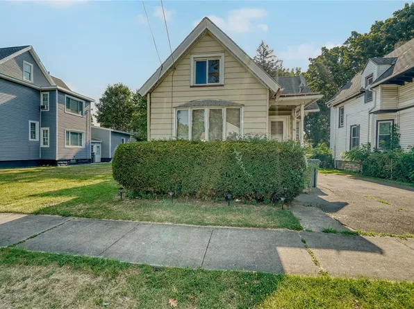 66 Harris St, Rochester, NY 14621