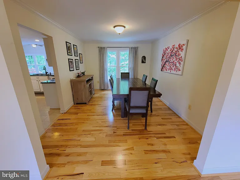 18 Willow Glen Ct — Photo 5