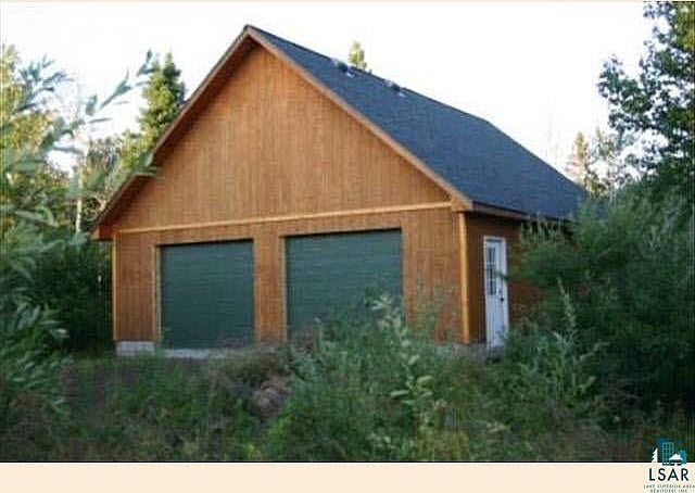1st image of 226 BIRCH DR