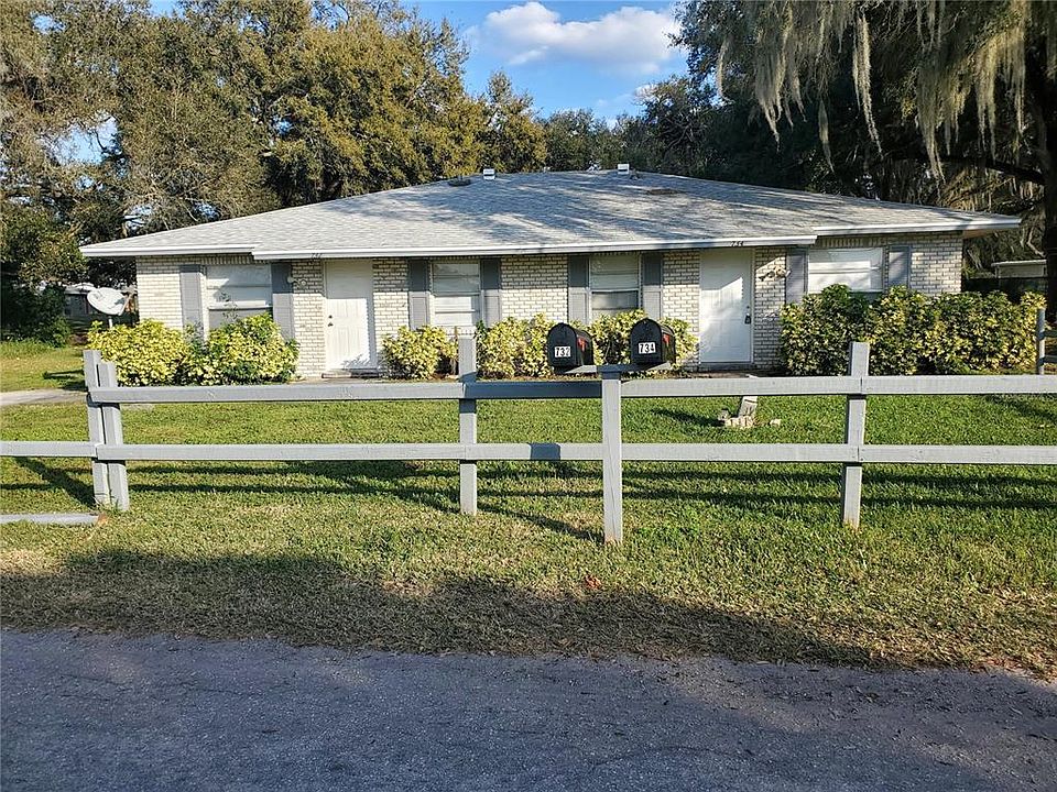 1st image of 732 Shakespeare Dr #734