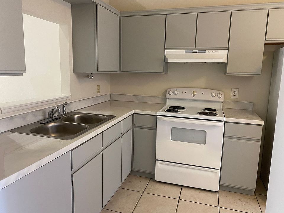 1st image of 5846 Willow Leaf Ct