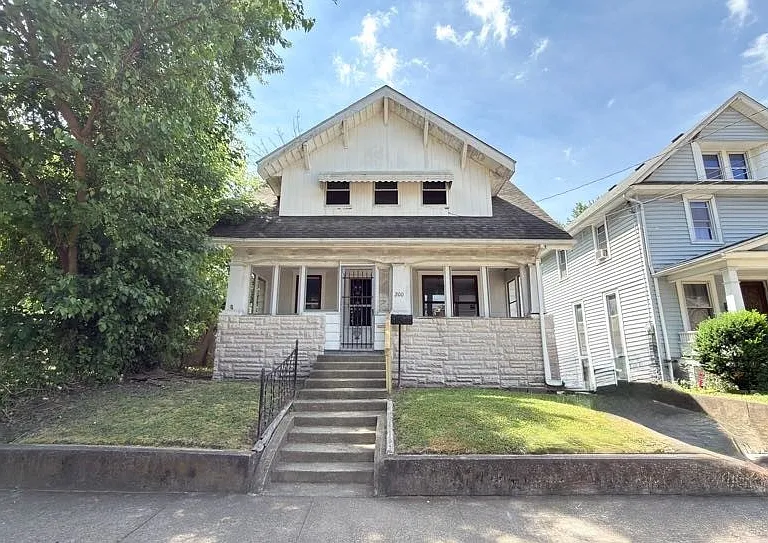 200 Jesse Ave — Photo 2