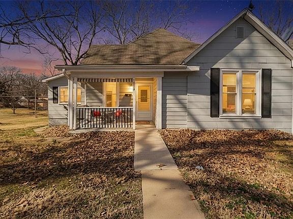 5th image of 1013 S 4th St