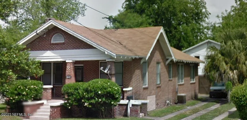 1 bed, 1.0 bath, 440 sqft, $999 — Photo 1