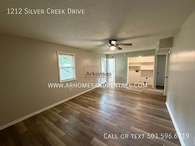1212 Silver Creek Dr — Photo 12