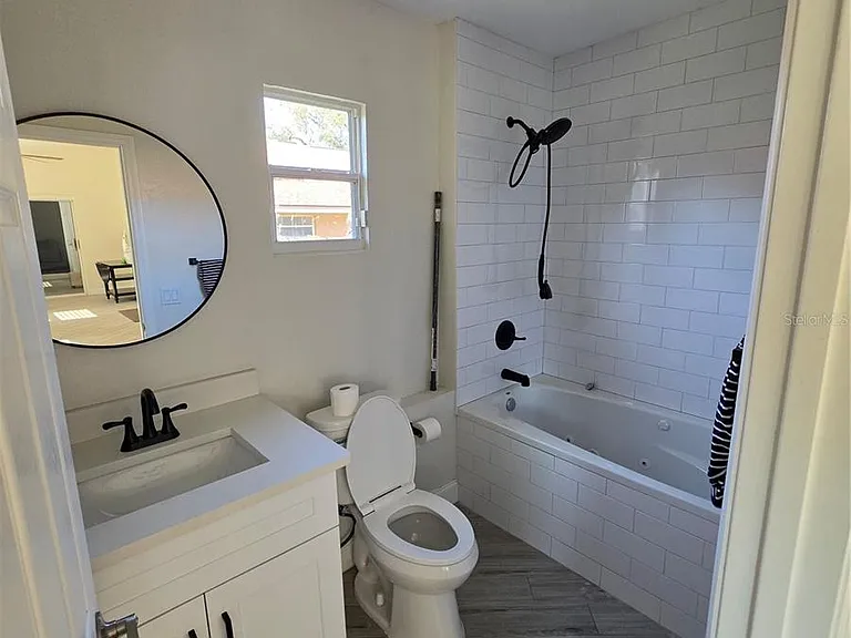 10158 Brandon Cir — Photo 12