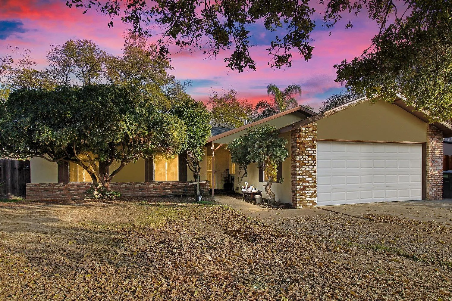 3104 Keller St photo 1