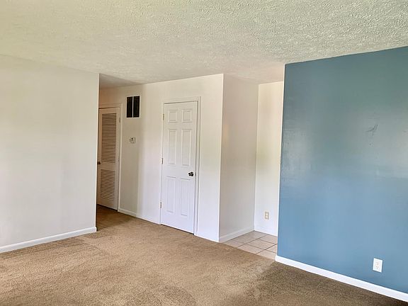 4th image of 949 S 18th St