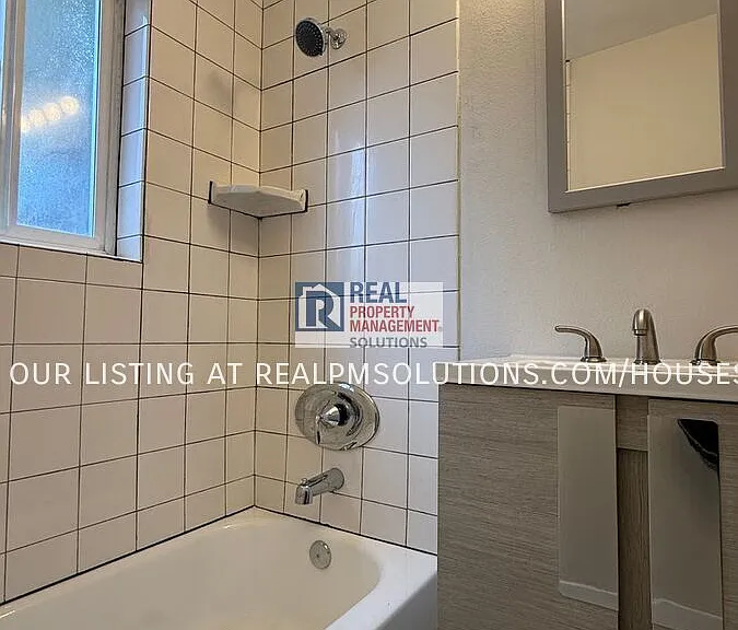 5025 NE 17th Ave — Photo 30