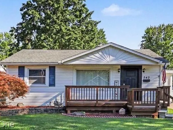 543 Atwater St, Lake Orion, MI 48362
