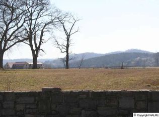 Herb Garden Dr, Fayetteville, TN 37334