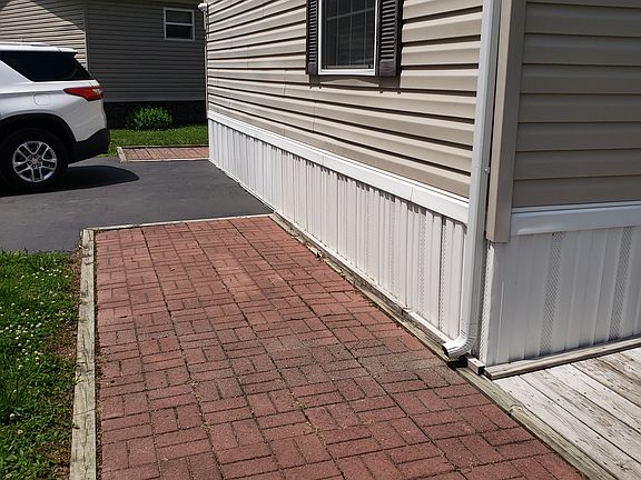 2nd image of 29 Deerfield Mhp