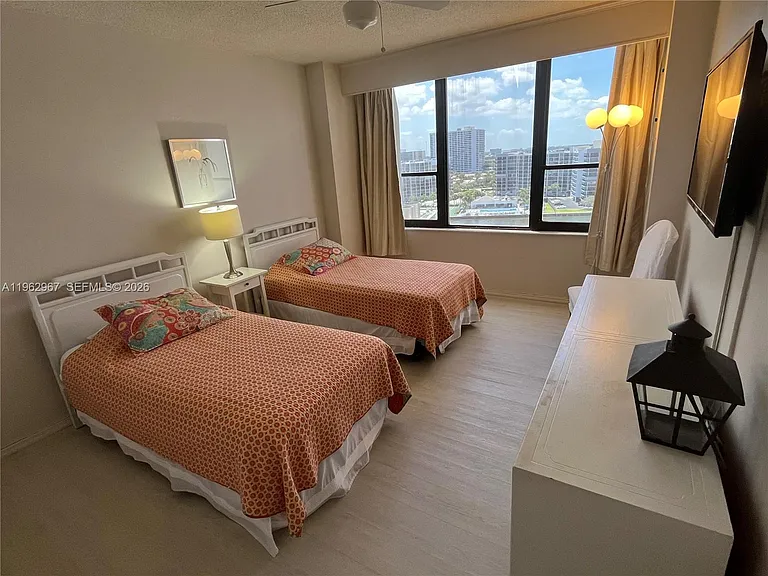 3505 S Ocean Dr #1201 — Photo 14