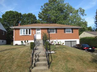 8449 Mockingbird Ln, Cincinnati, OH 45231