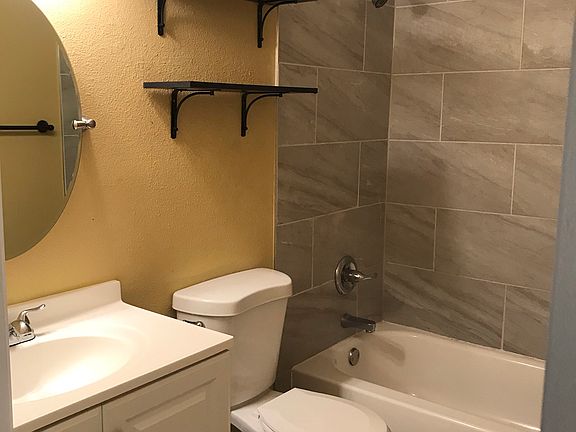 5th image of 2608 E 15th Ave