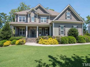 112 Wassaw Ct, Holly Springs, NC 27540