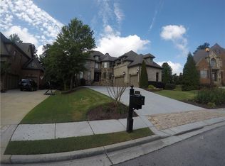 2660 Springbluff Ct, Buford, GA 30519