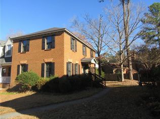 347 Middle Oaks Dr, Chesapeake, VA 23322