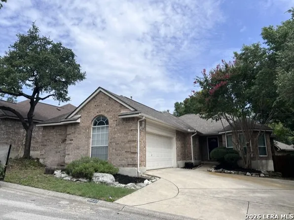 6635 SHADY BEND DR, San Antonio, TX 78256