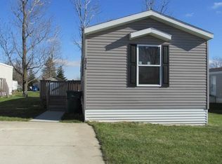 2014 Mockingbird Pl NW, Stewartville, MN 55976