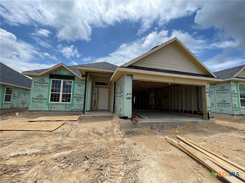 1st image of 1069 Shelby Dr