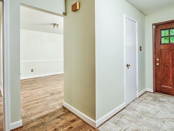 4th image of 6522 22nd St N