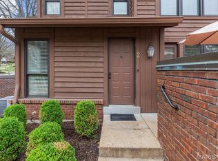 2000 Trailcrest Ln APT 2, Saint Louis, MO