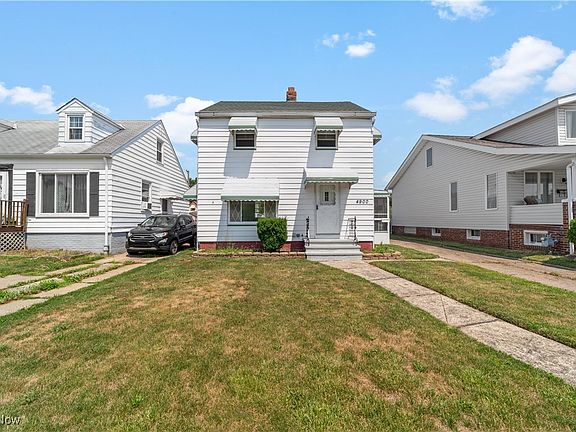 2nd image of 4900 Wood Ave