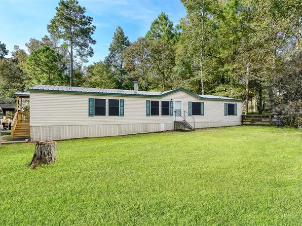 35207 Pine Forest St, Pinehurst, TX 77362