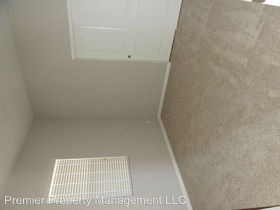 3rd image of 696 Giselle Ct